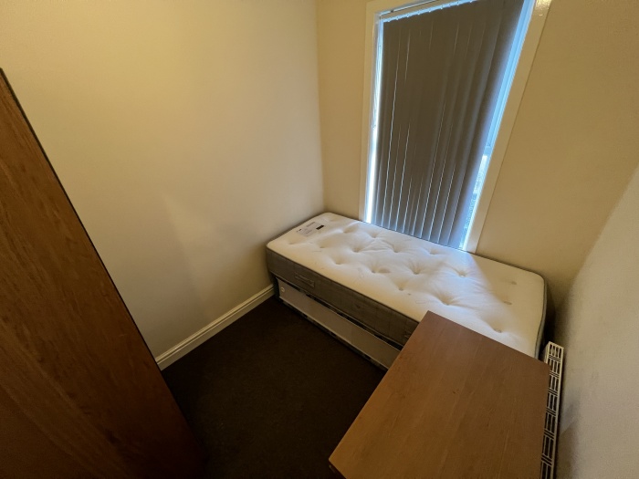 Room 4, 12 St Marks Road Jones Cameron